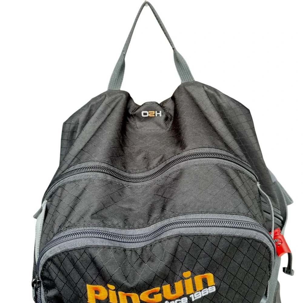 Pinguin Air 33 Hiking‎ Backpack Black Grey Ripstop H2O Hydration Daypack HICOR